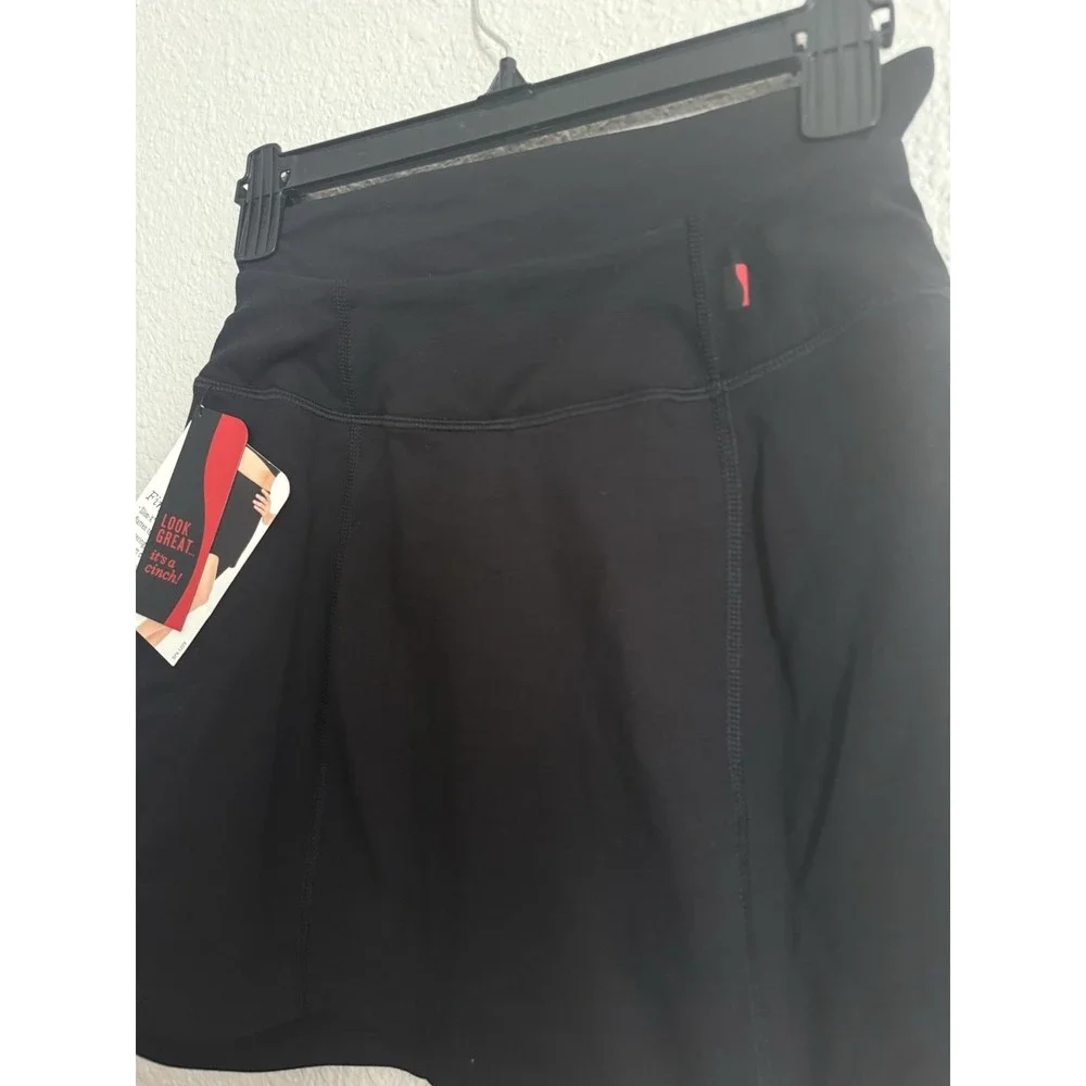 Spanx NWT Power Skort Womens Size M Black Slim Stretch Lined Skirt Shorts New
